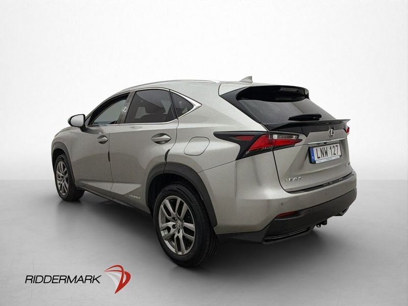 Lexus NX bild 8