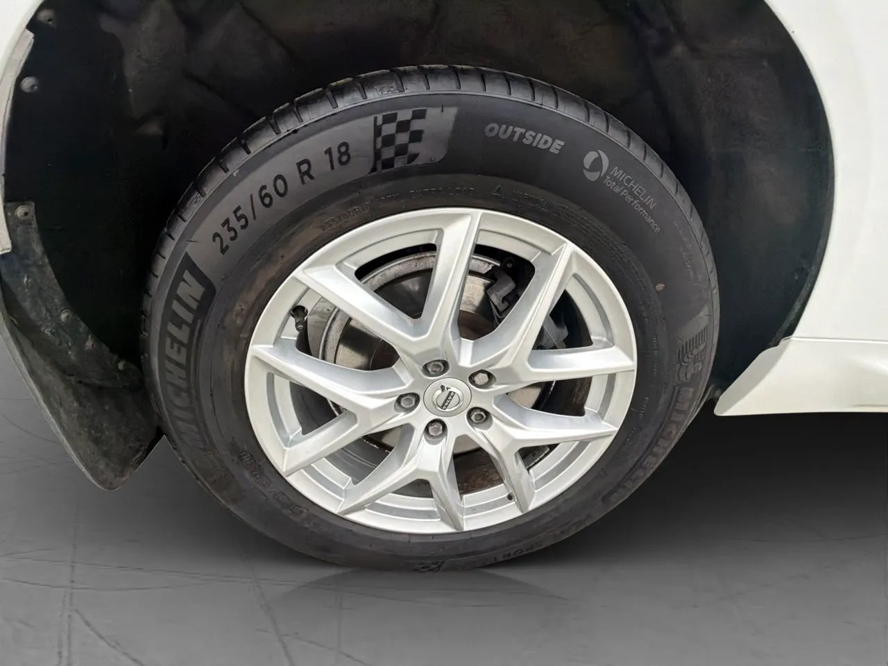 Vehicle image 36