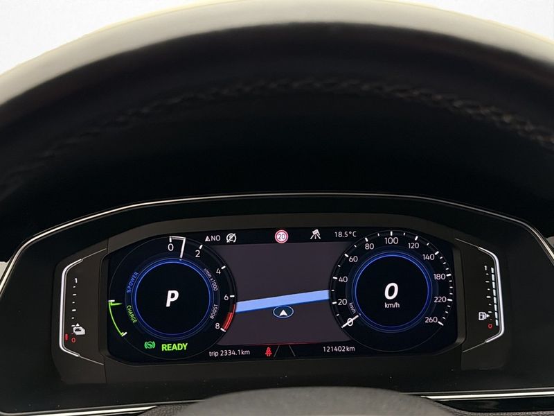 Volkswagen Passat bild 14