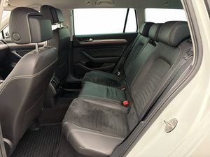 Volkswagen Passat bild 24