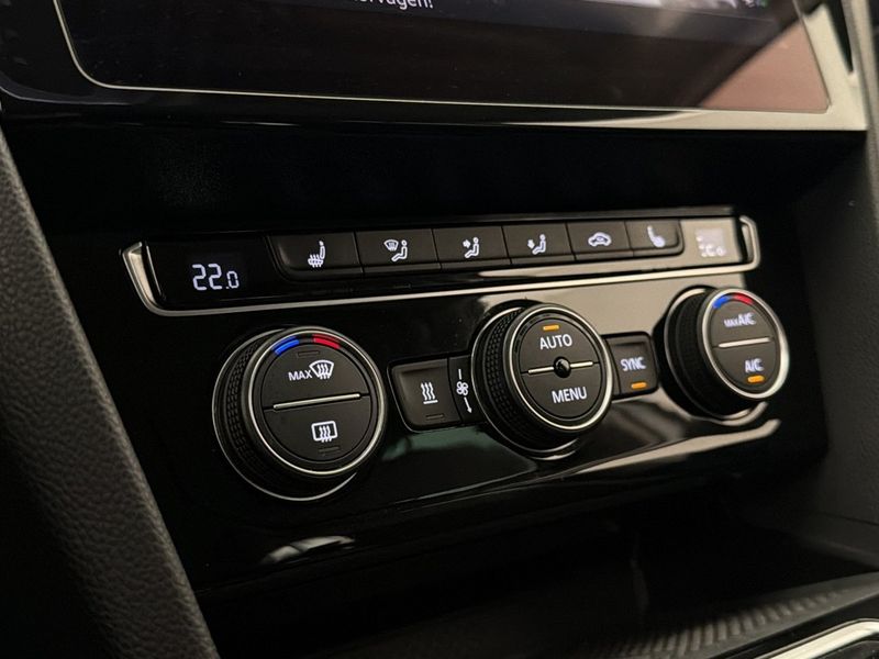 Volkswagen Passat bild 21
