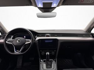 Volkswagen Passat bild 16