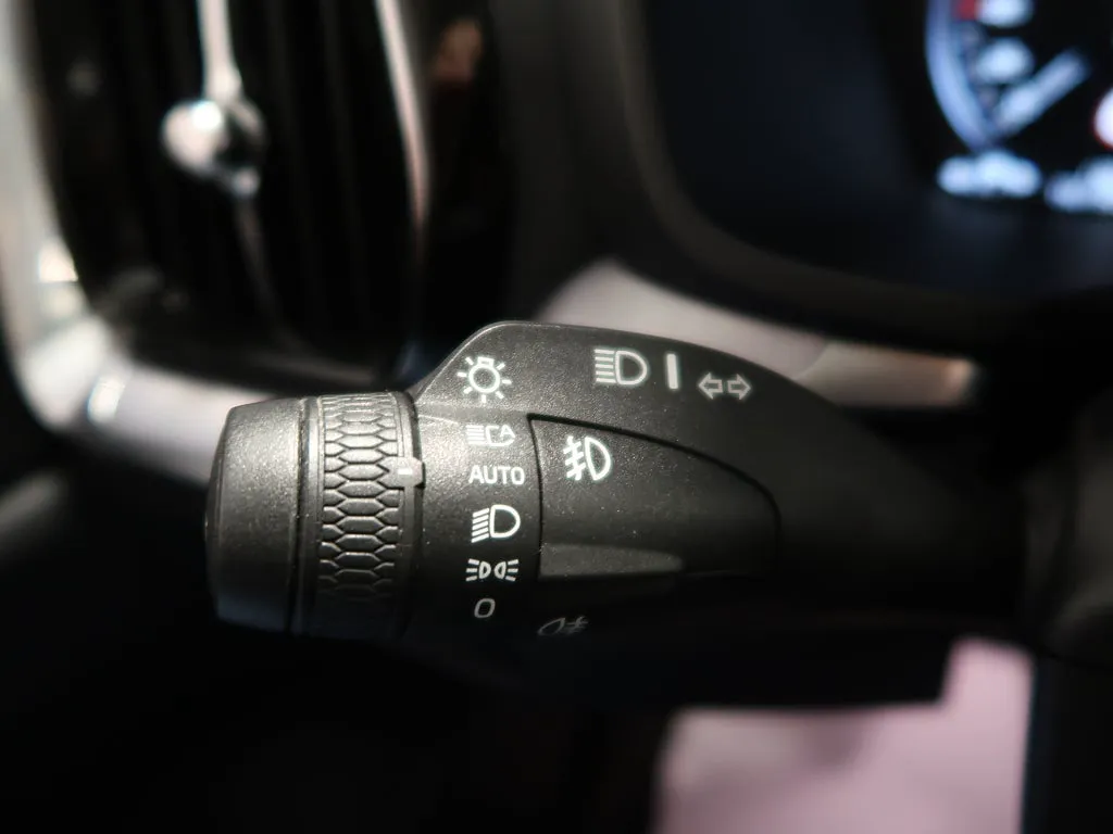 Vehicle image 40