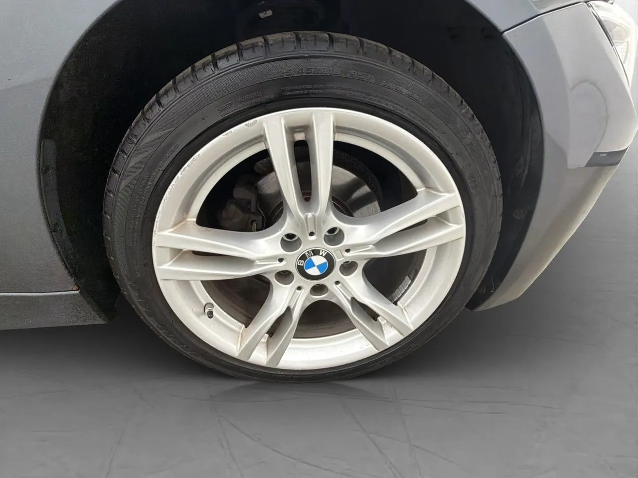 Vehicle image 31