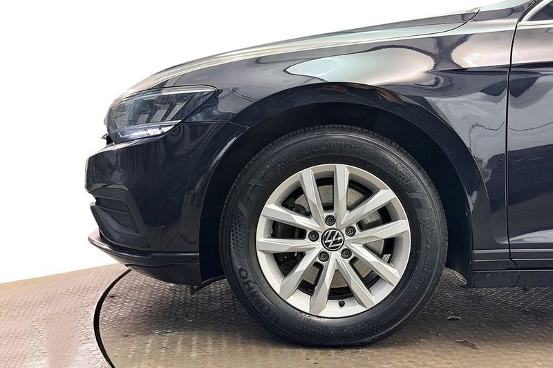 Volkswagen Passat bild 10