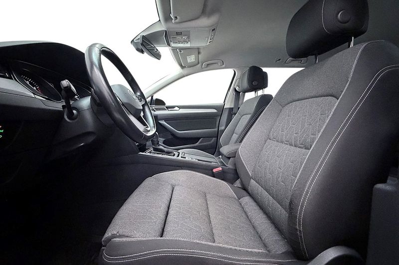 Volkswagen Passat bild 11