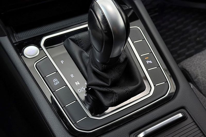Volkswagen Passat bild 30