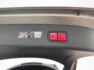 Mercedes GLC300 bild 32