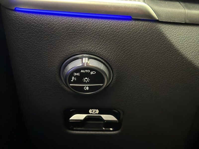 Mercedes GLC300 bild 29