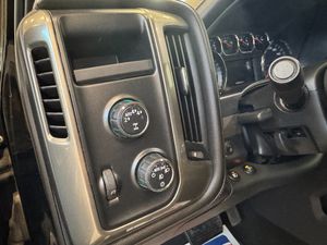 Chevrolet Silverado bild 16