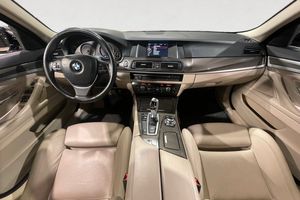 BMW 520 bild 11