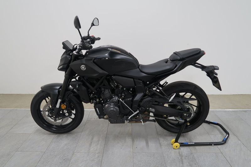 Yamaha MT bild 4