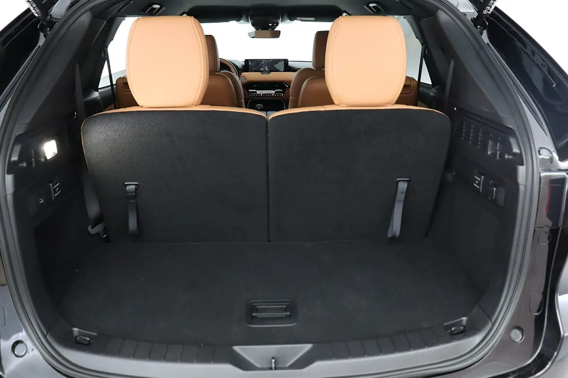 Vehicle image 21