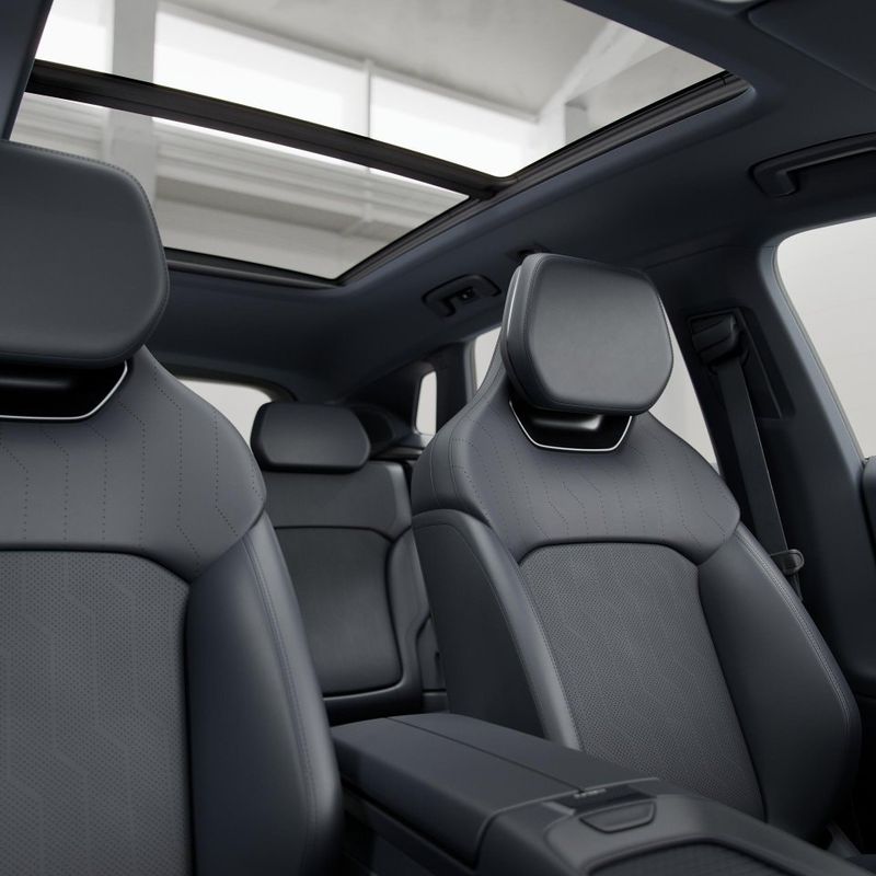 Lynk & Co 08 bild 9