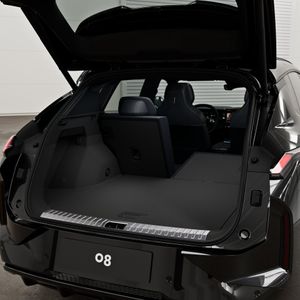 Lynk & Co 08 bild 10