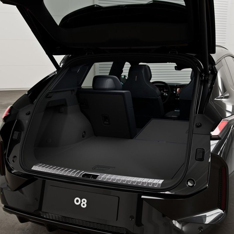 Lynk & Co 08 bild 10
