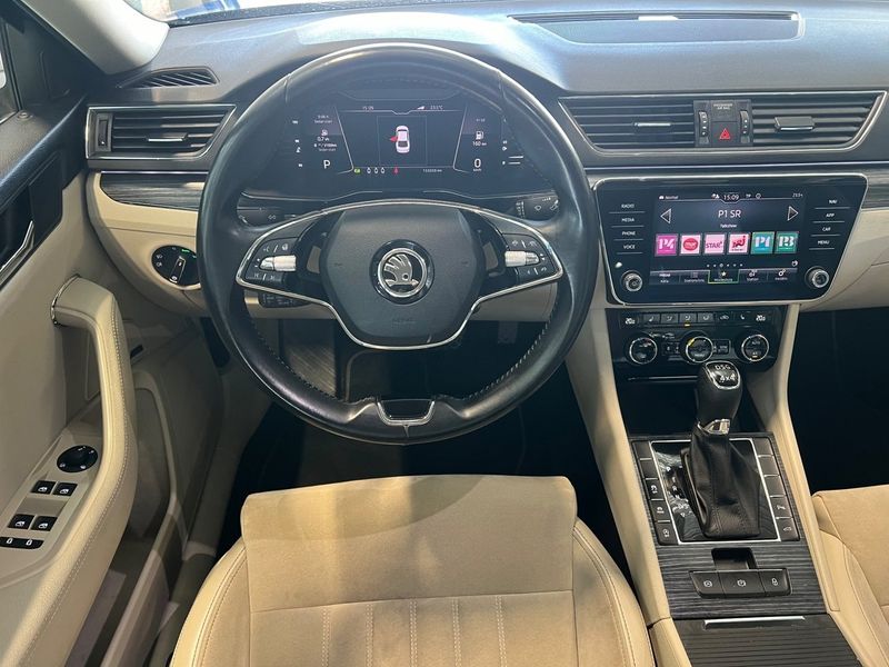 Skoda Superb bild 13