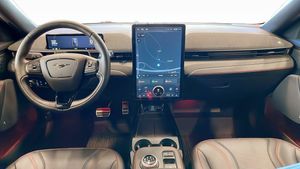 Ford Mustang Mach-E bild 4