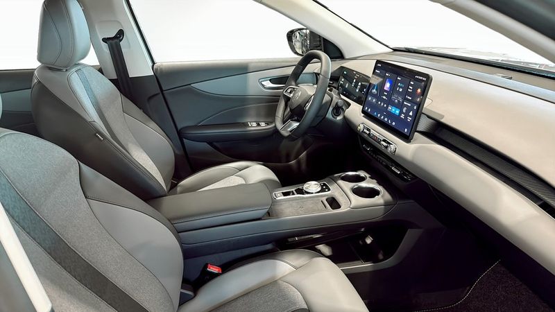 MG S5 EV bild 3