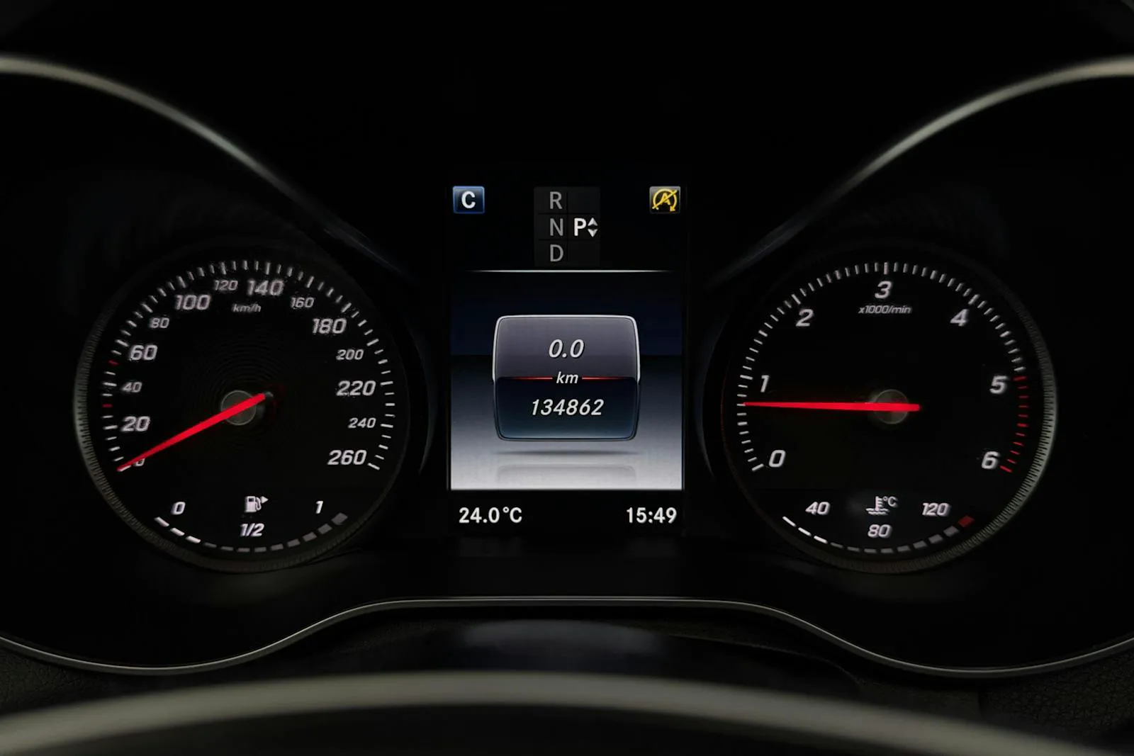 Vehicle image 9