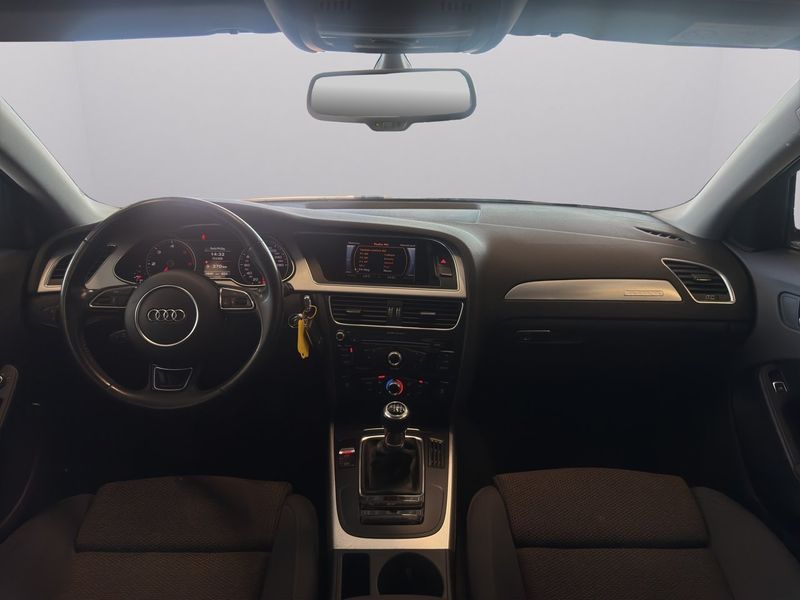 Audi A4 bild 13