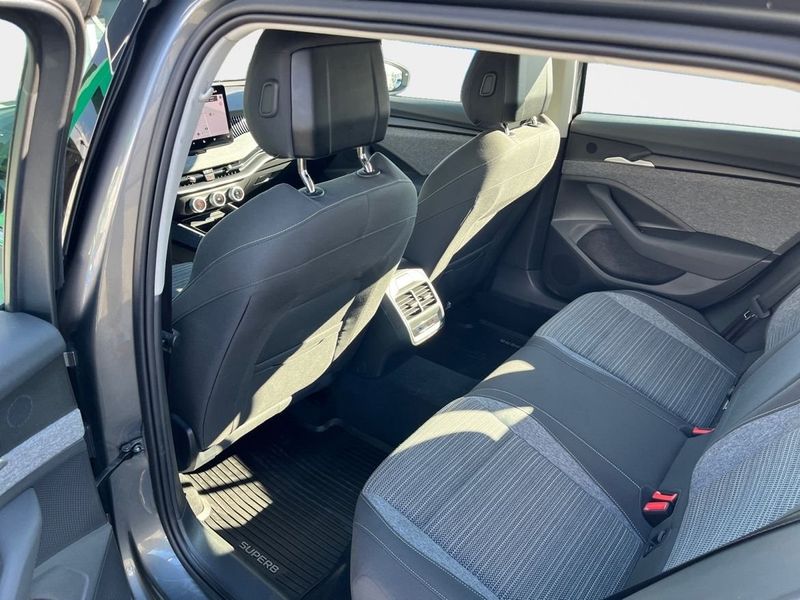 Skoda Superb bild 13