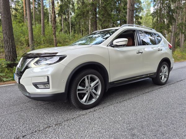 Nissan X-Trail 2.0 dCi 4x4 XTRONIC-CVT Euro 6 Låga mil Automat - 2018