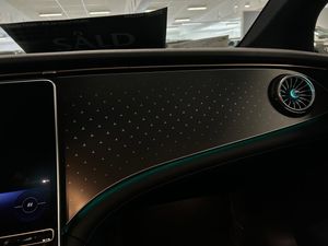 Mercedes EQE300 bild 23