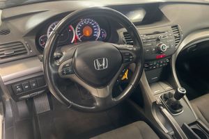 Honda Accord bild 8