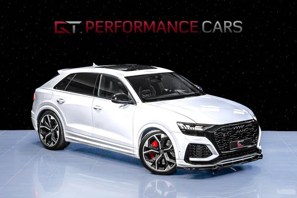Audi RSQ8 RS-Dynamik+ Keramiska RS-Design 23" B&O-3D Pano Soft-C - 2020