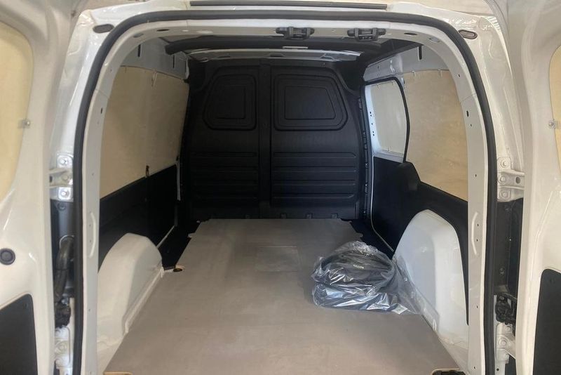 Mercedes eCitan bild 14