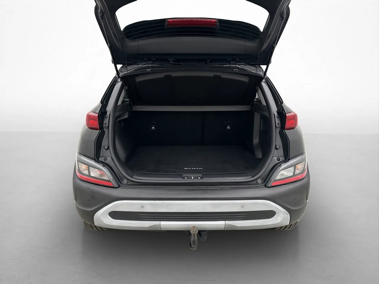 Vehicle image 16