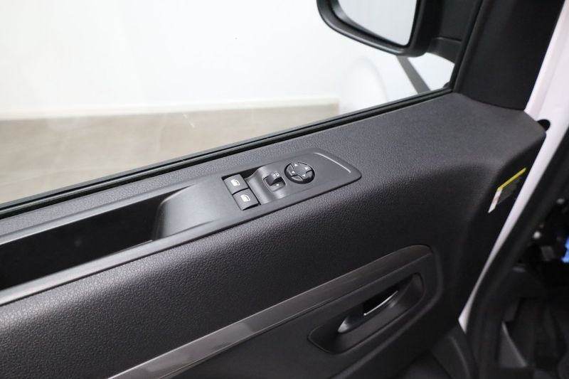 Opel Vivaro bild 8