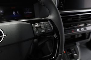 Opel Vivaro bild 18