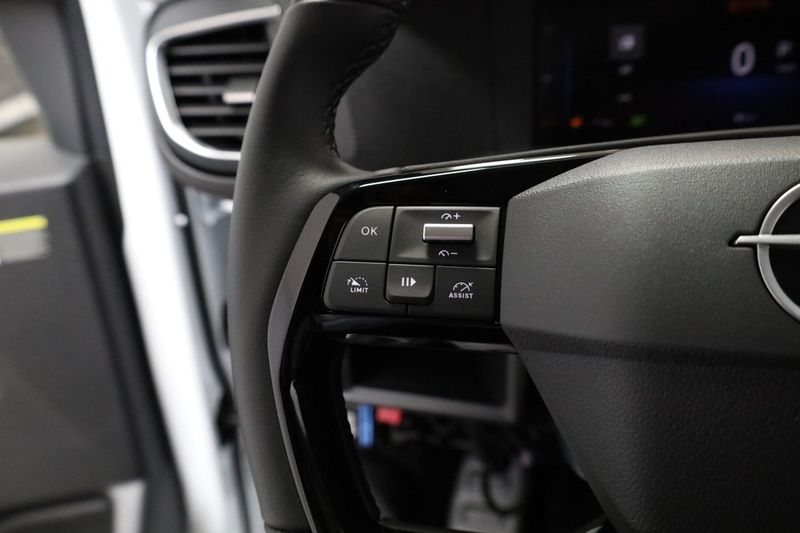 Opel Vivaro bild 19