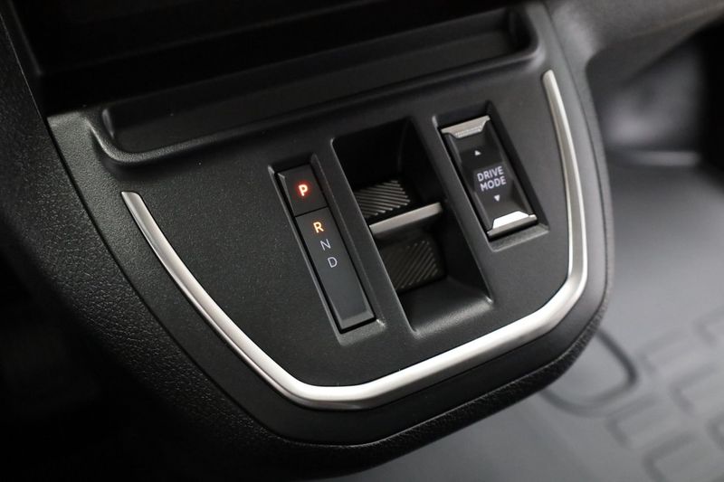 Opel Vivaro bild 24