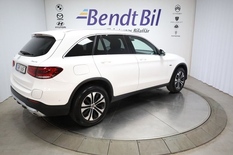 Mercedes GLC300 bild 15
