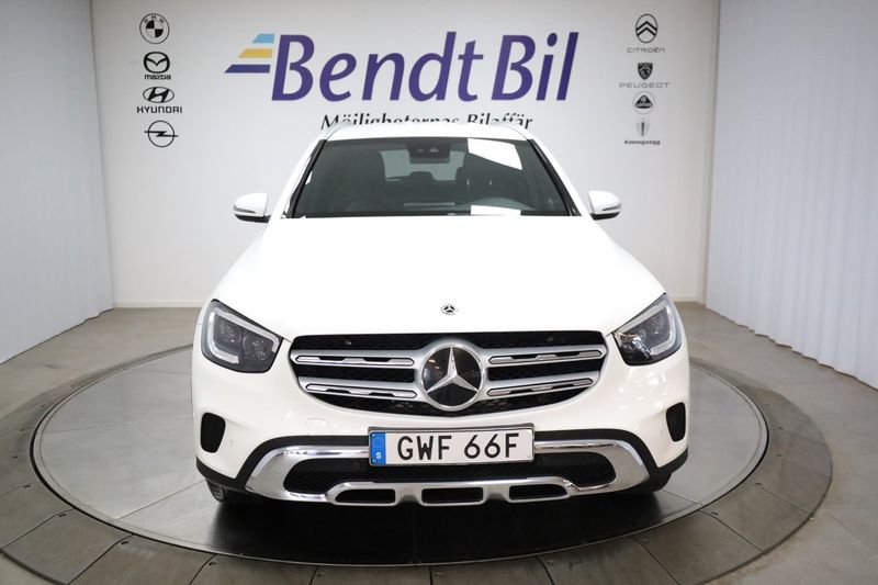 Mercedes GLC300 bild 2