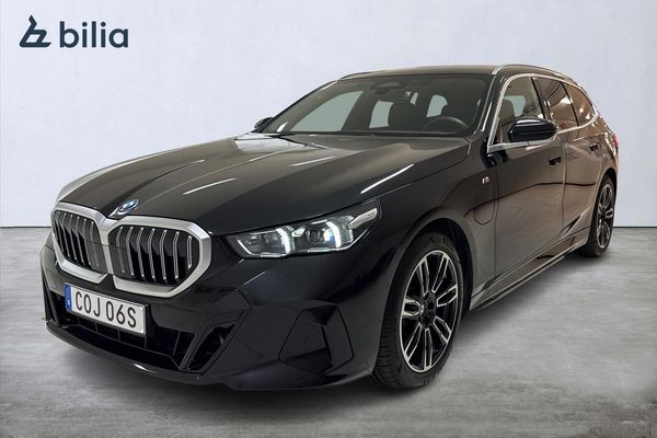 BMW 530 e xDrive Touring M Sport / Innovation / H/K / Adaptiv / Drag / Vent Stolar / 360 - 2025