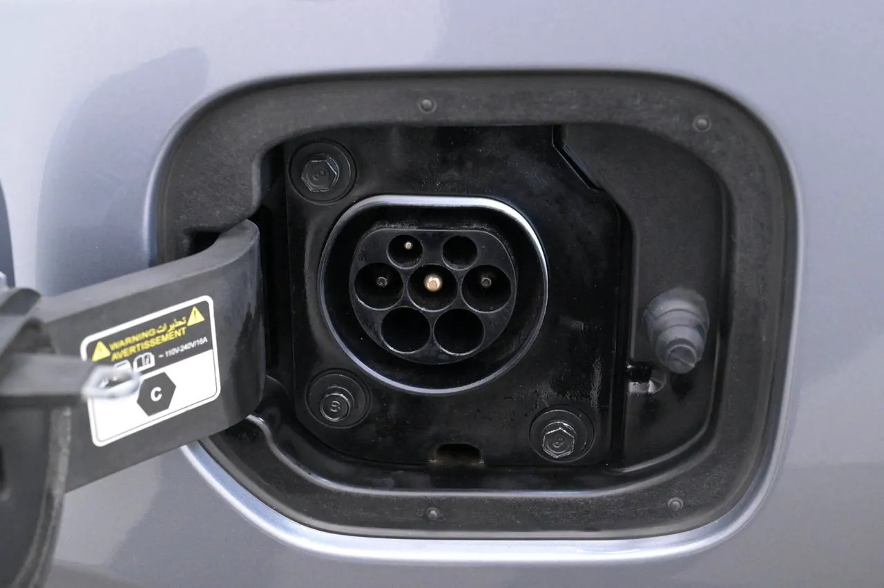 Vehicle image 21