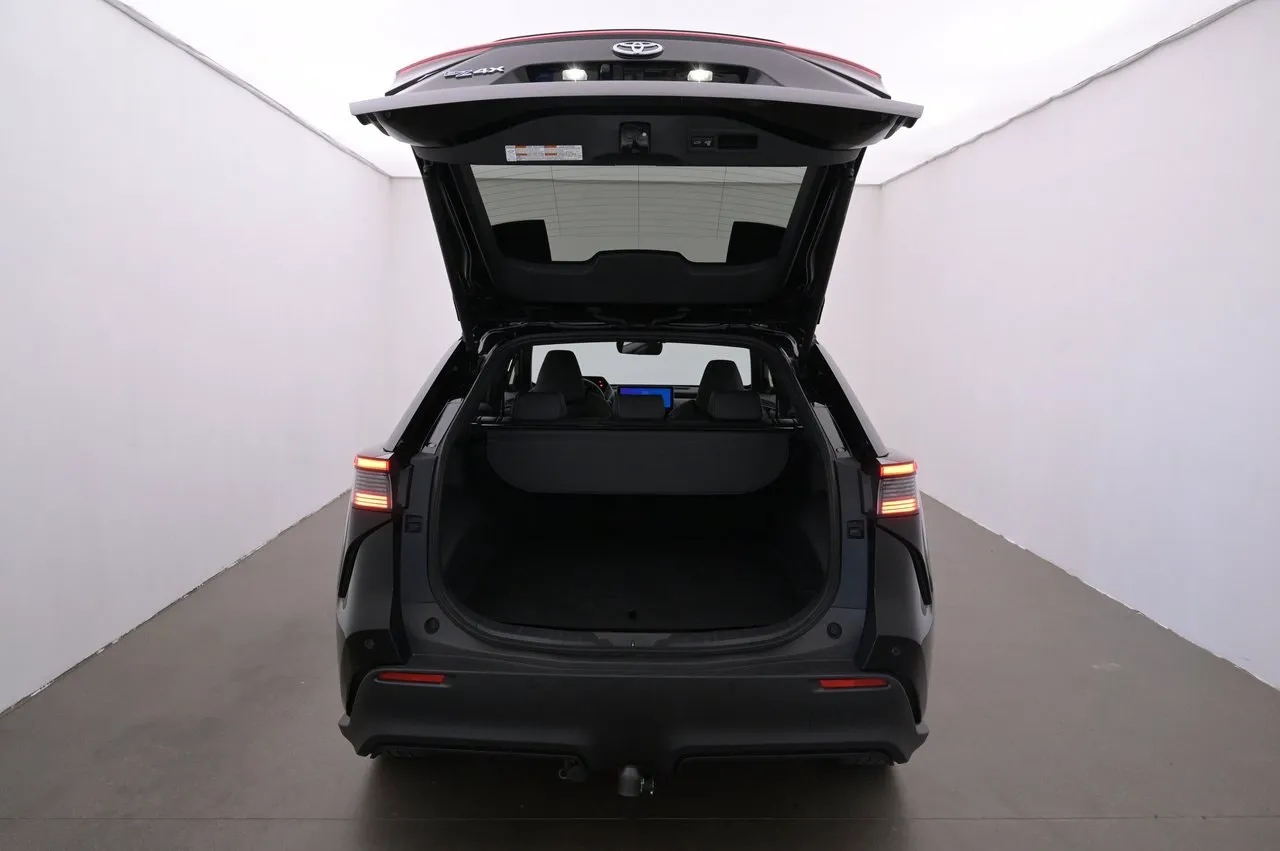 Vehicle image 20