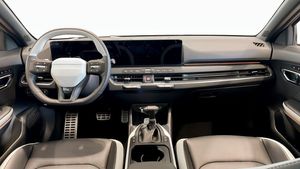 Kia K4 bild 7