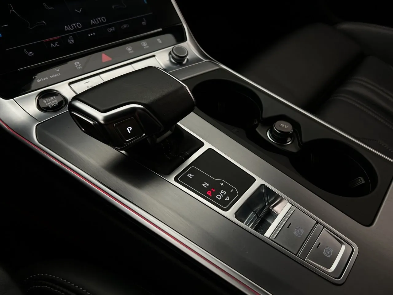 Vehicle image 23