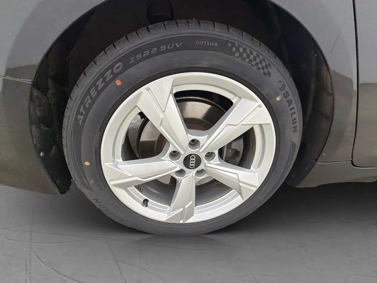 Vehicle image 31