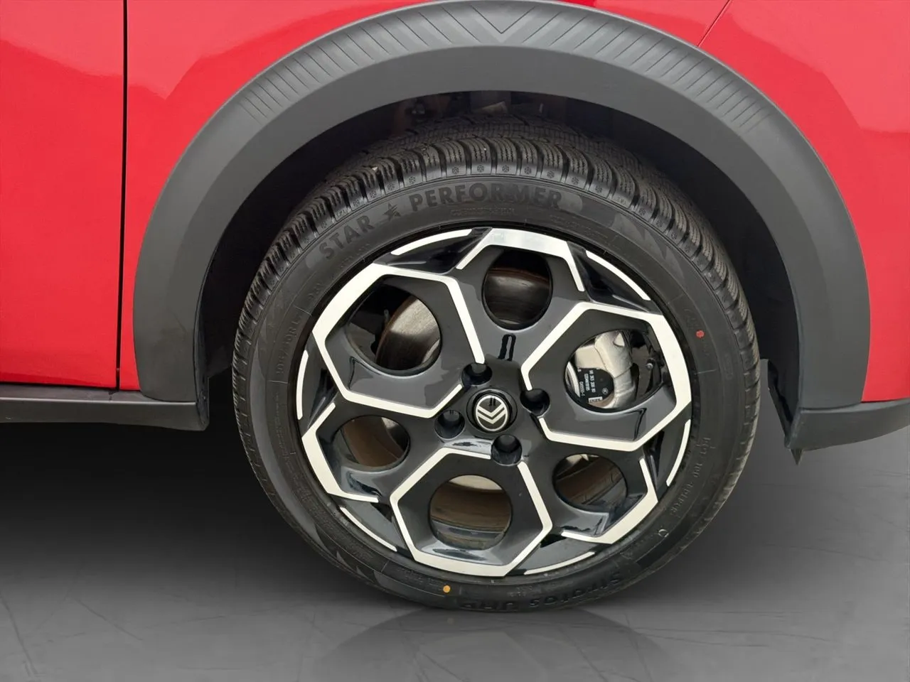 Vehicle image 31