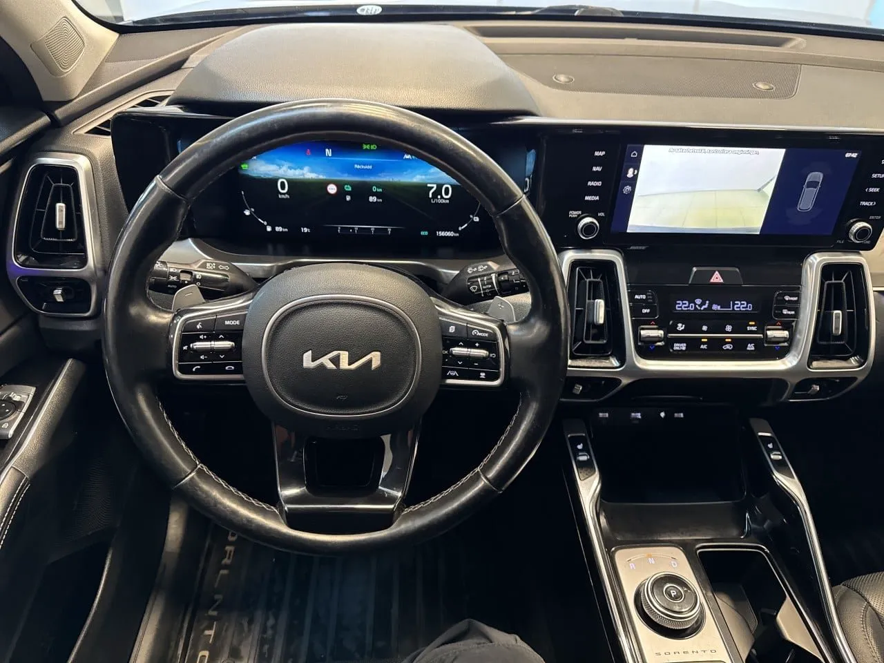 Vehicle image 21