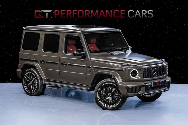 Mercedes G63 AMG 2025 MOMS MANUFAKTUR Tv 22" Kolfiber Nightpackage - 2025