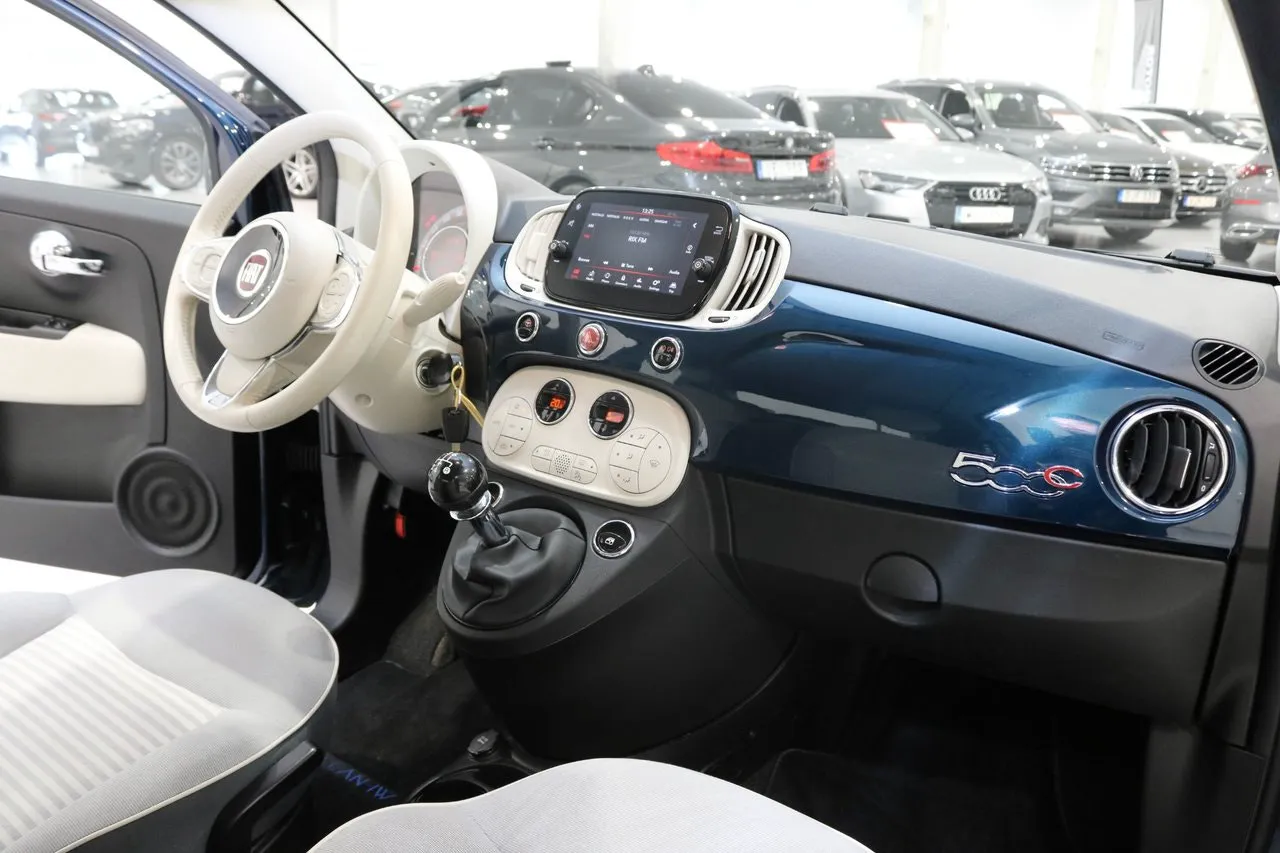 Vehicle image 14