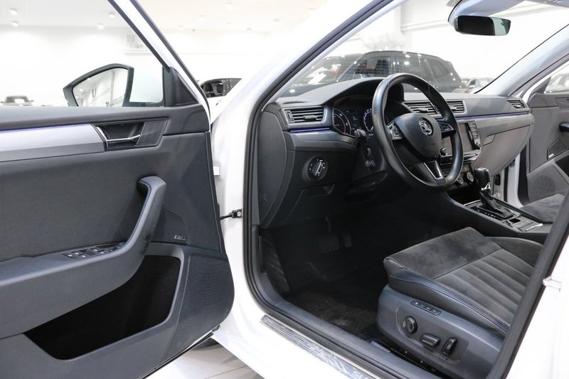 Skoda Superb bild 11