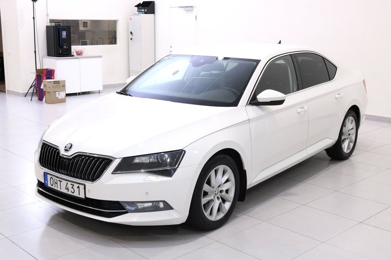 Skoda Superb bild 7